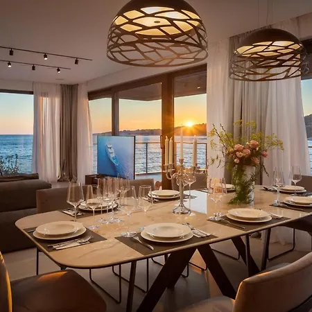 Beachfront Punta Planka With Pool