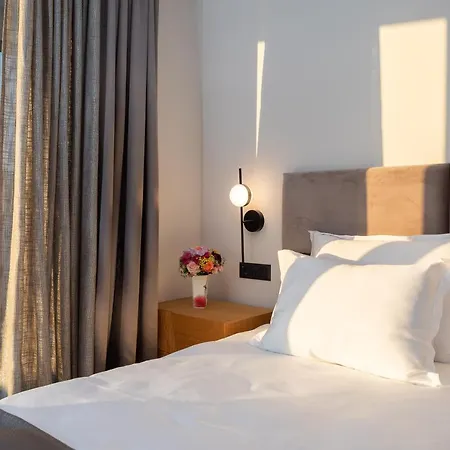 فيلة Beachfront Punta Planka With Pool روغوزنيكا