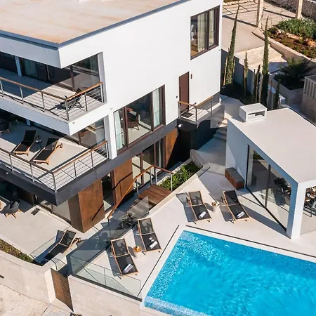 Villa Beachfront Punta Planka With Pool Rogoznica (Sibenik-Knin)