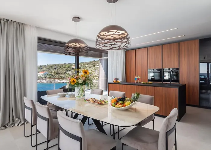 Beachfront Punta Planka With Pool *