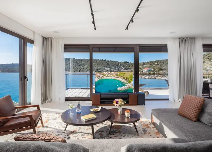 Beachfront Punta Planka With Pool ヴィラ *