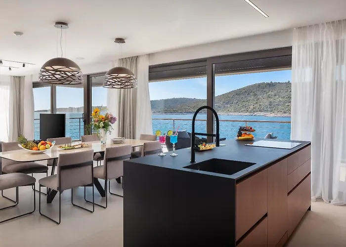 Beachfront Punta Planka With Pool *