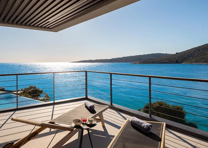 Beachfront Punta Planka With Pool