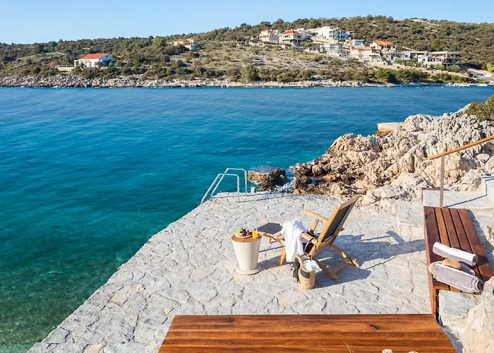 Beachfront Punta Planka With Pool