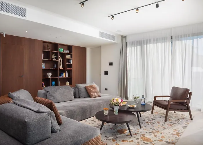 Beachfront Punta Planka With Pool *