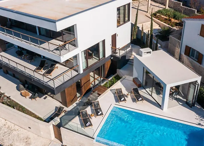 Willa Beachfront Punta Planka With Pool Rogoznica (Sibenik-Knin)